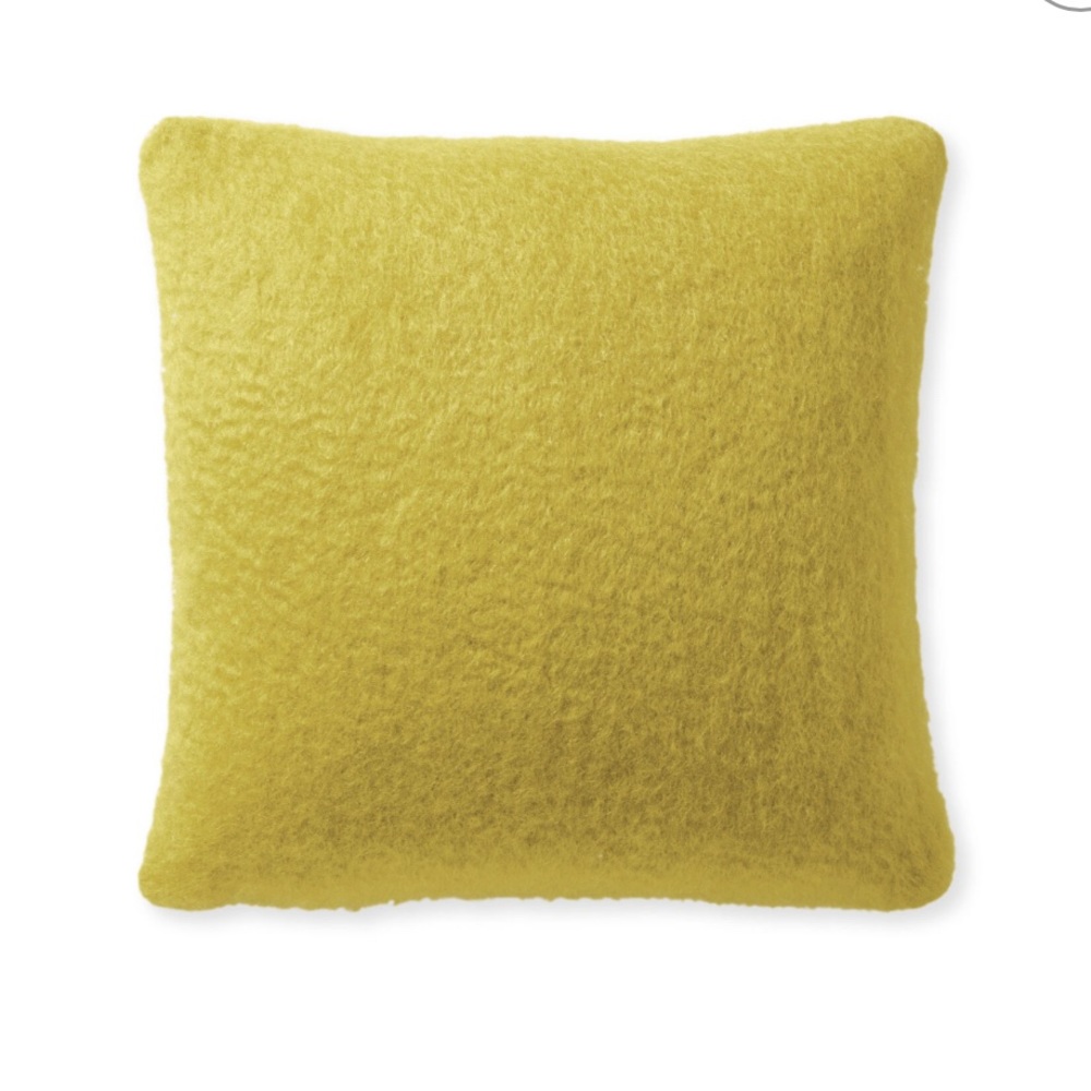 2 Serena and Lily Albion Pillow Covers in Yarrow